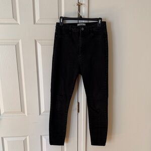 Refuge Classic Black Skinny Jeans